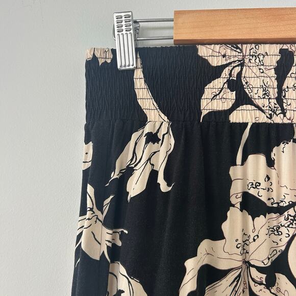 Cabi Floral Tiered Mini Skirt Sz M - Picture 3 of 6